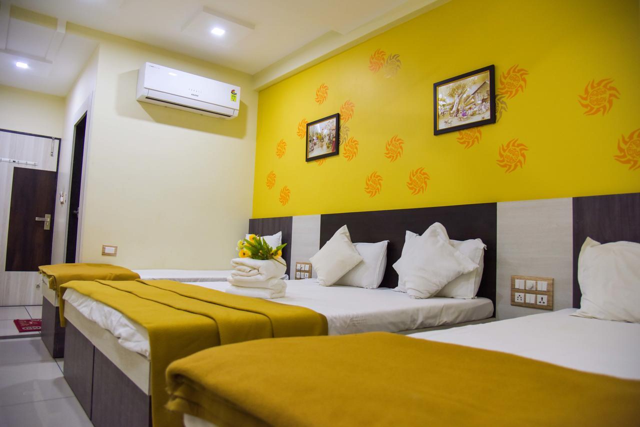 Hotel Tulsi Residency Bhuj Extérieur photo