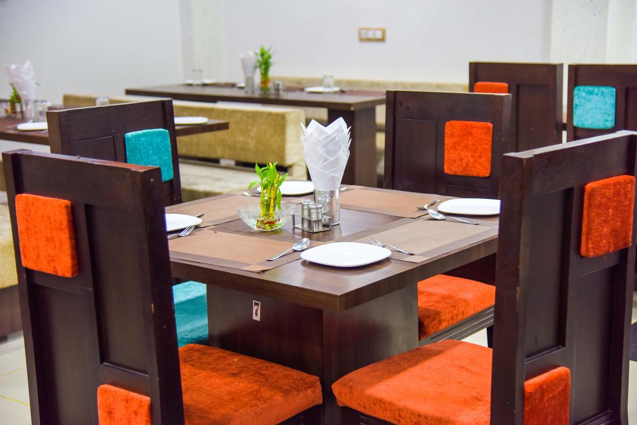 Hotel Tulsi Residency Bhuj Extérieur photo