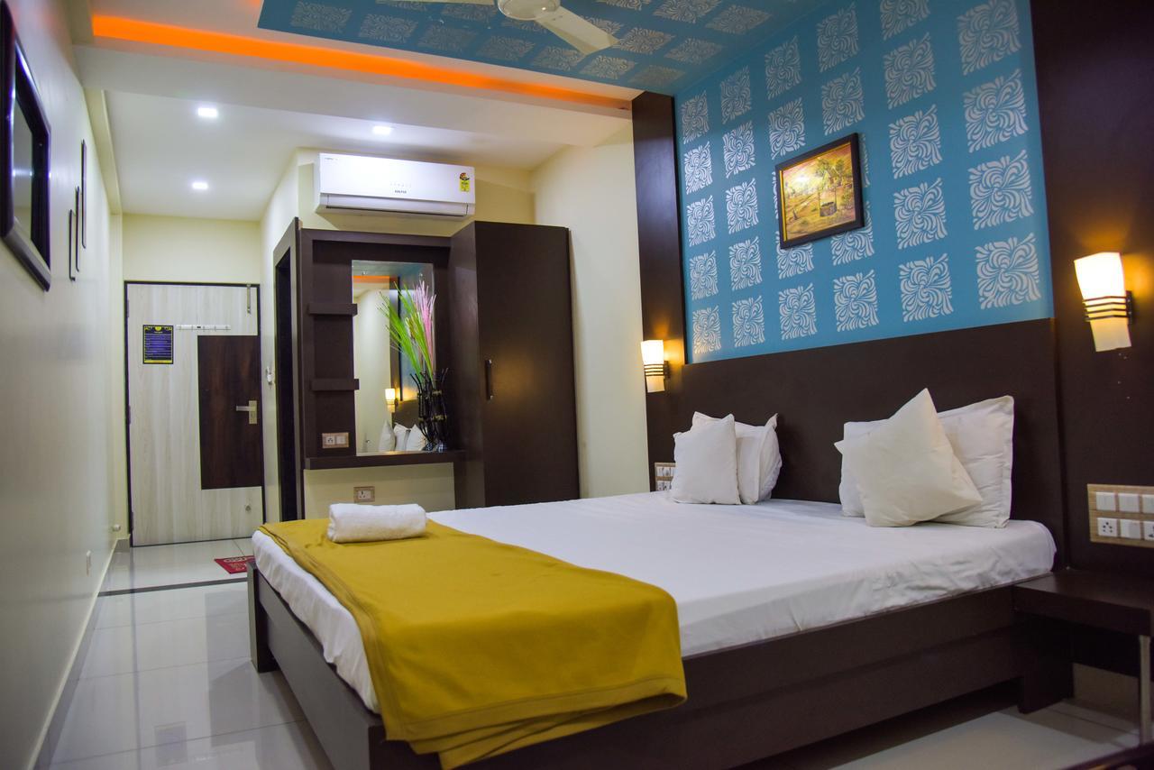 Hotel Tulsi Residency Bhuj Extérieur photo