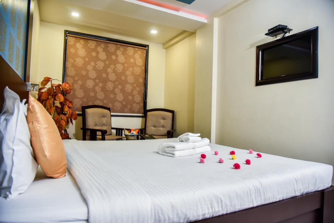 Hotel Tulsi Residency Bhuj Extérieur photo