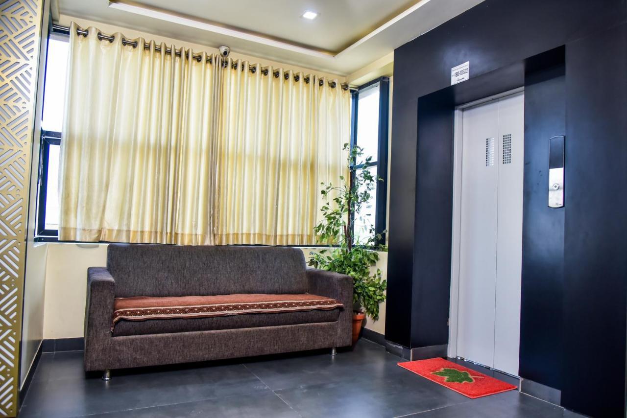 Hotel Tulsi Residency Bhuj Extérieur photo